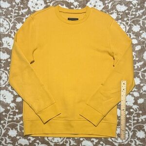 Banana Republic Mustard Crewneck Sweater